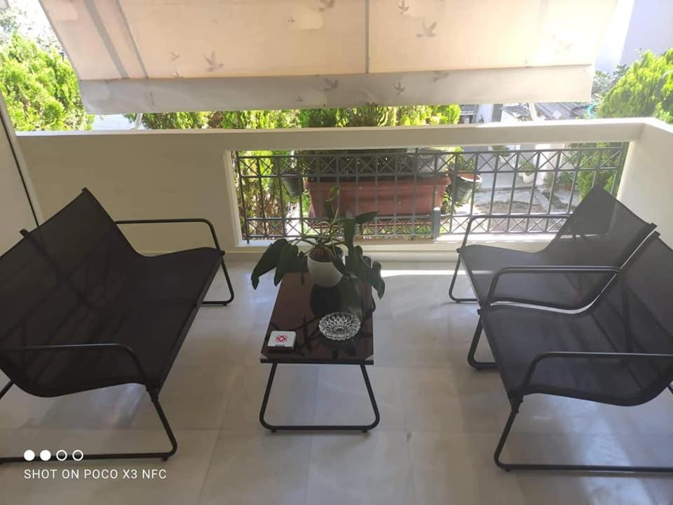 C' Est La Vie Apartment นาฟปลิโอ ภายนอก รูปภาพ