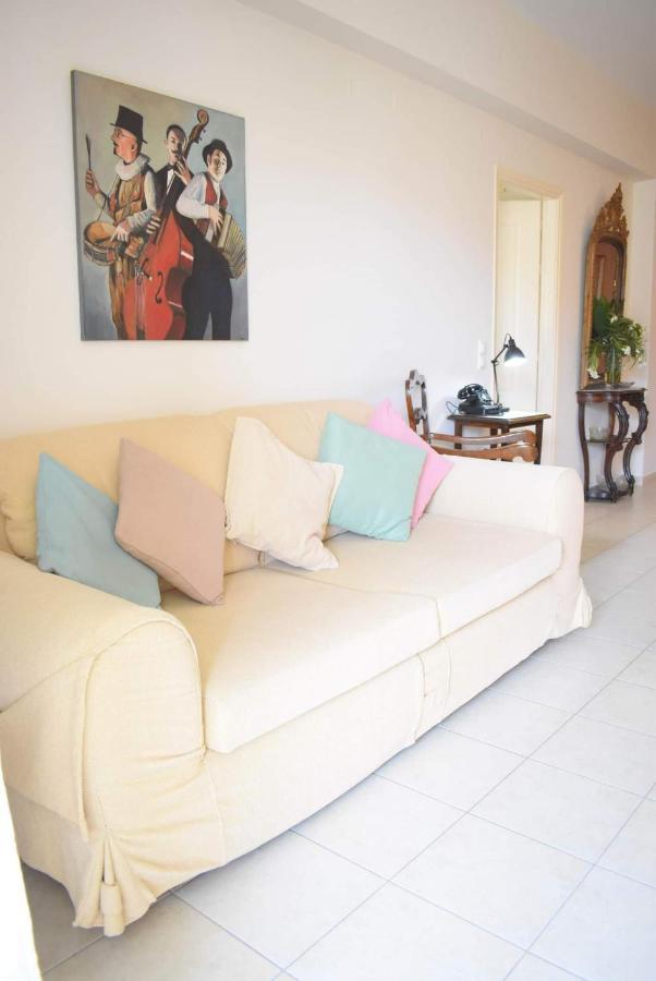 C' Est La Vie Apartment นาฟปลิโอ ภายนอก รูปภาพ