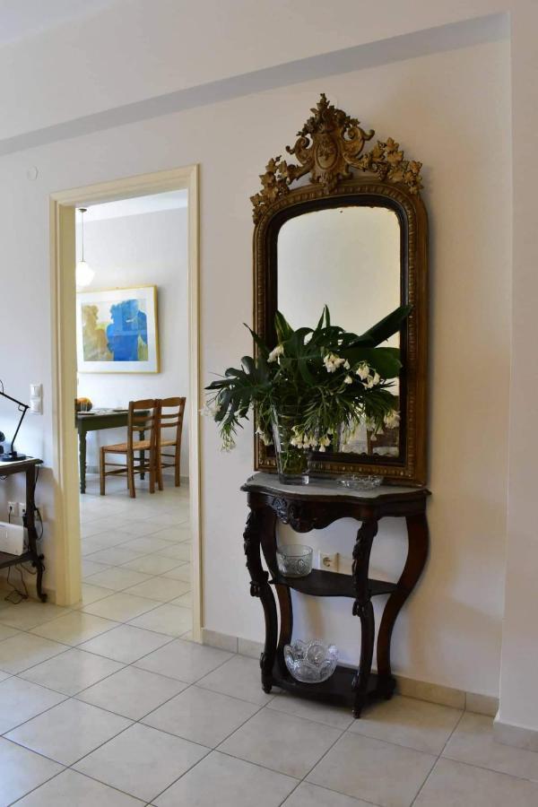 C' Est La Vie Apartment นาฟปลิโอ ภายนอก รูปภาพ