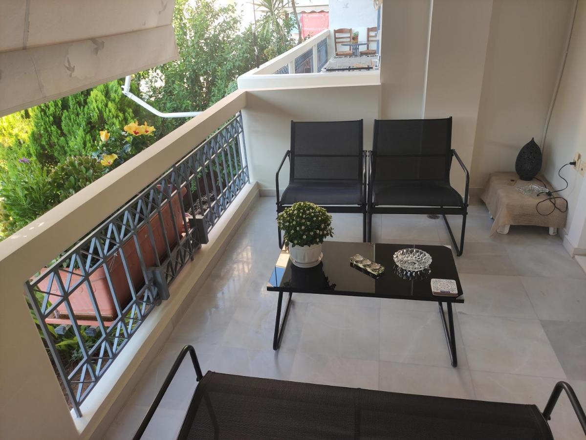 C' Est La Vie Apartment นาฟปลิโอ ภายนอก รูปภาพ