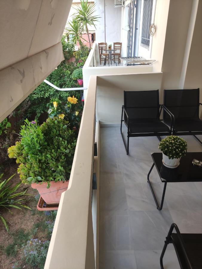 C' Est La Vie Apartment นาฟปลิโอ ภายนอก รูปภาพ